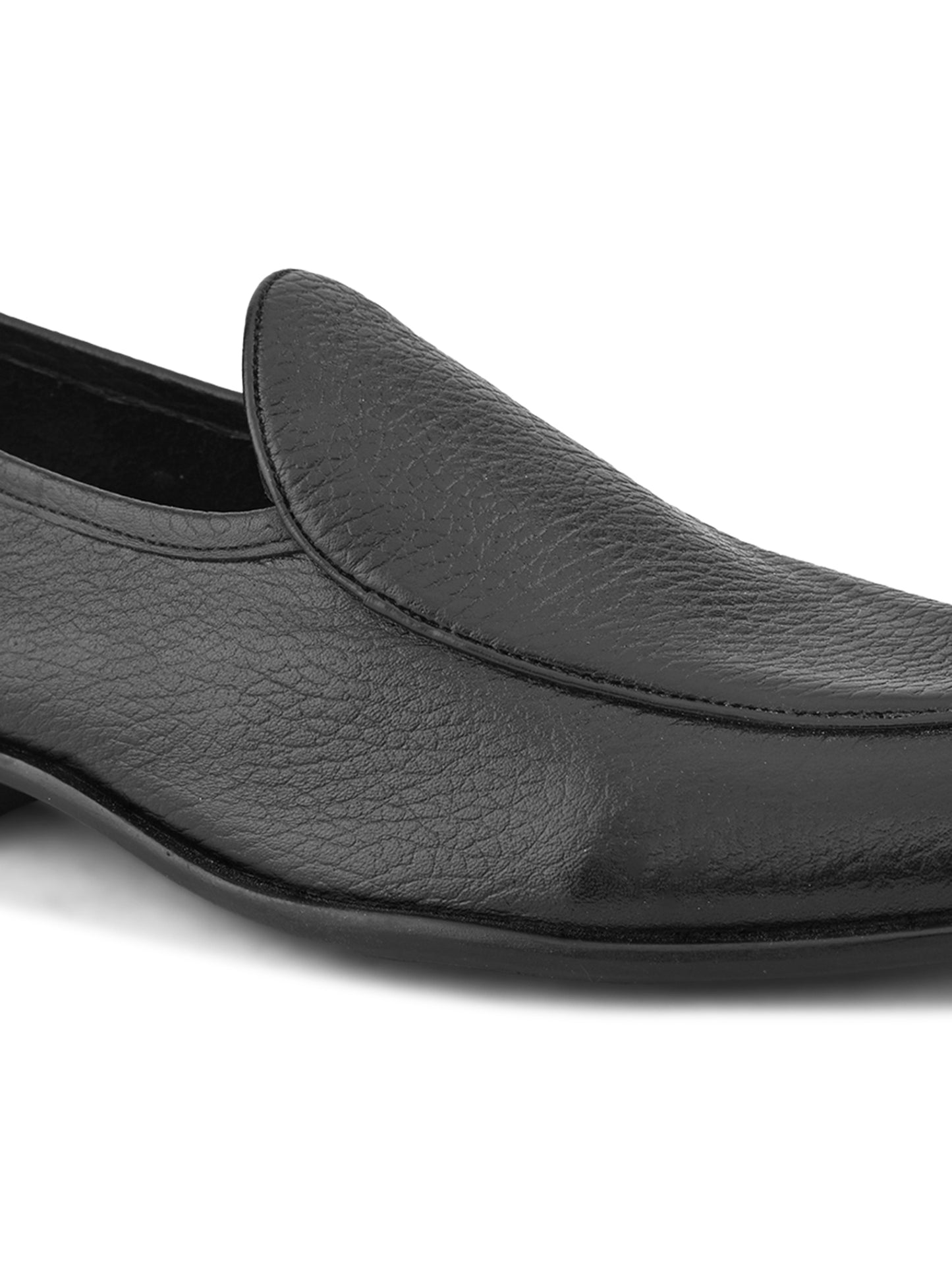 Premium Black Leather Slip-On Loafers – Timeless Style Meets Everyday Comfort